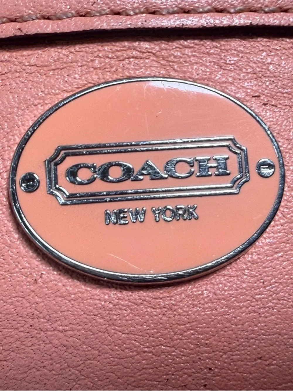 Coach Vintage Y2K Wristlet Pink/ Coral color Signature C Jaquard Canvas Leather - Picture 3 of 14